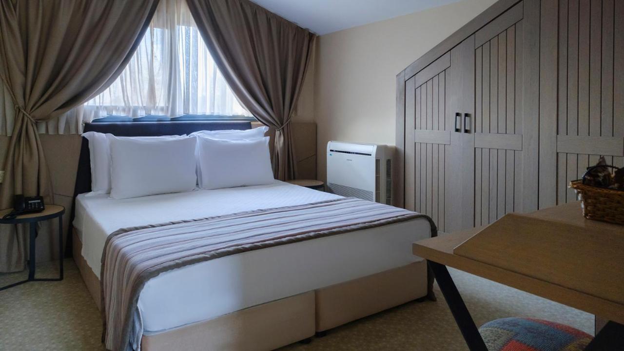 มาตา บูทิก โฮเต็ล Hotel อักวา ภายนอก รูปภาพ