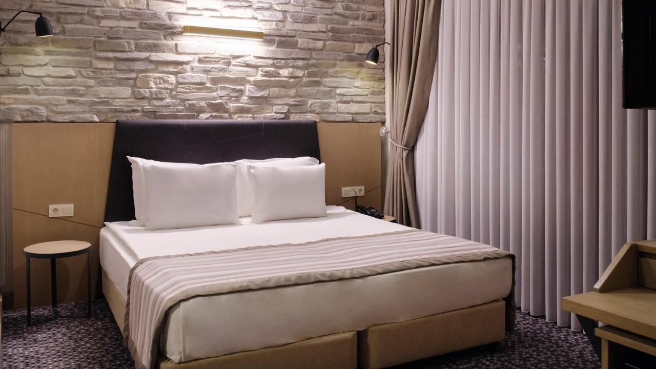 มาตา บูทิก โฮเต็ล Hotel อักวา ภายนอก รูปภาพ