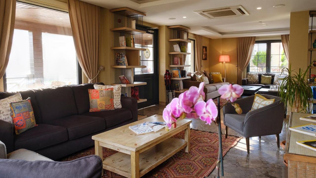 มาตา บูทิก โฮเต็ล Hotel อักวา ภายนอก รูปภาพ