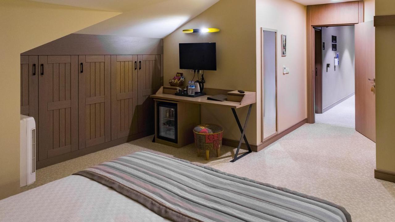 มาตา บูทิก โฮเต็ล Hotel อักวา ภายนอก รูปภาพ