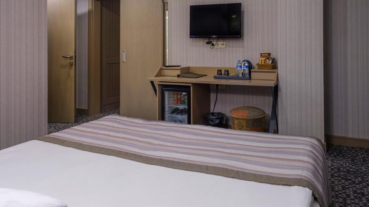มาตา บูทิก โฮเต็ล Hotel อักวา ภายนอก รูปภาพ