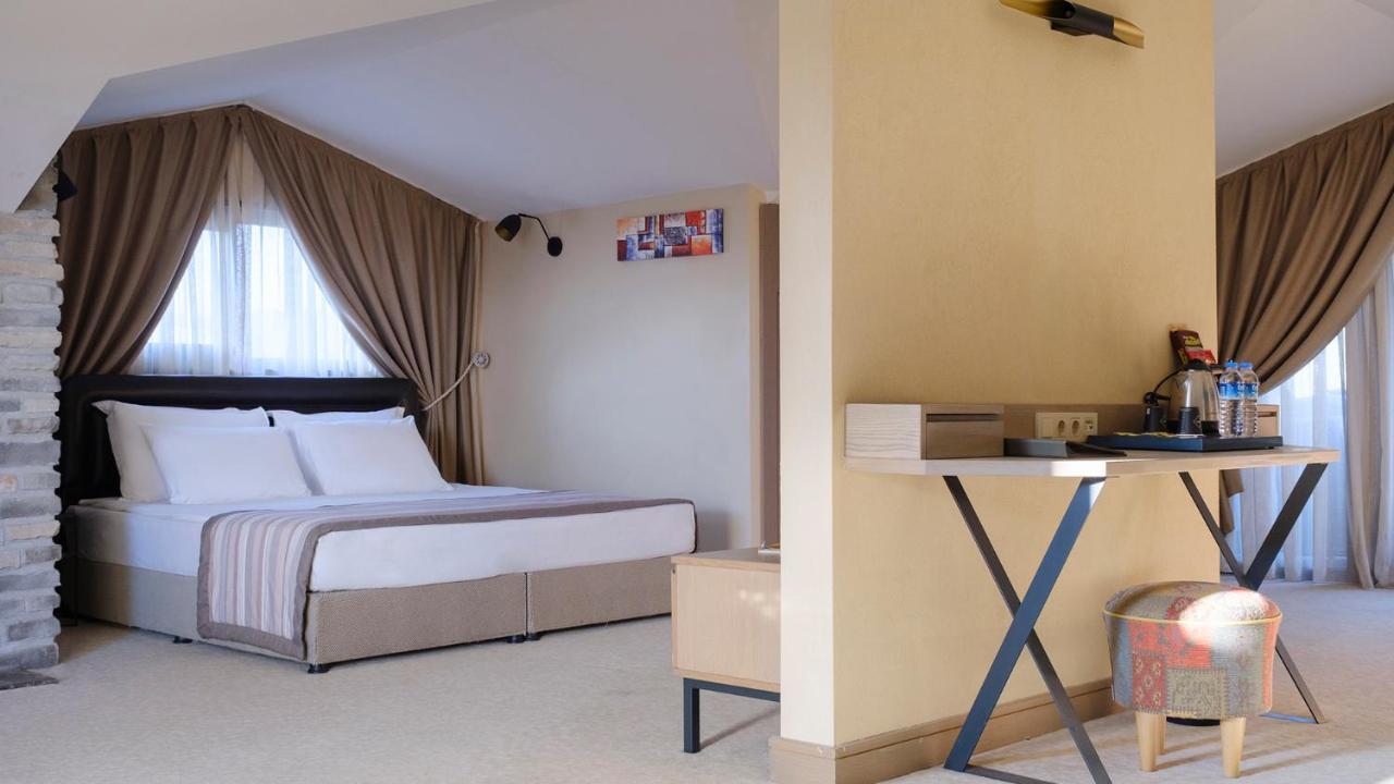 มาตา บูทิก โฮเต็ล Hotel อักวา ภายนอก รูปภาพ