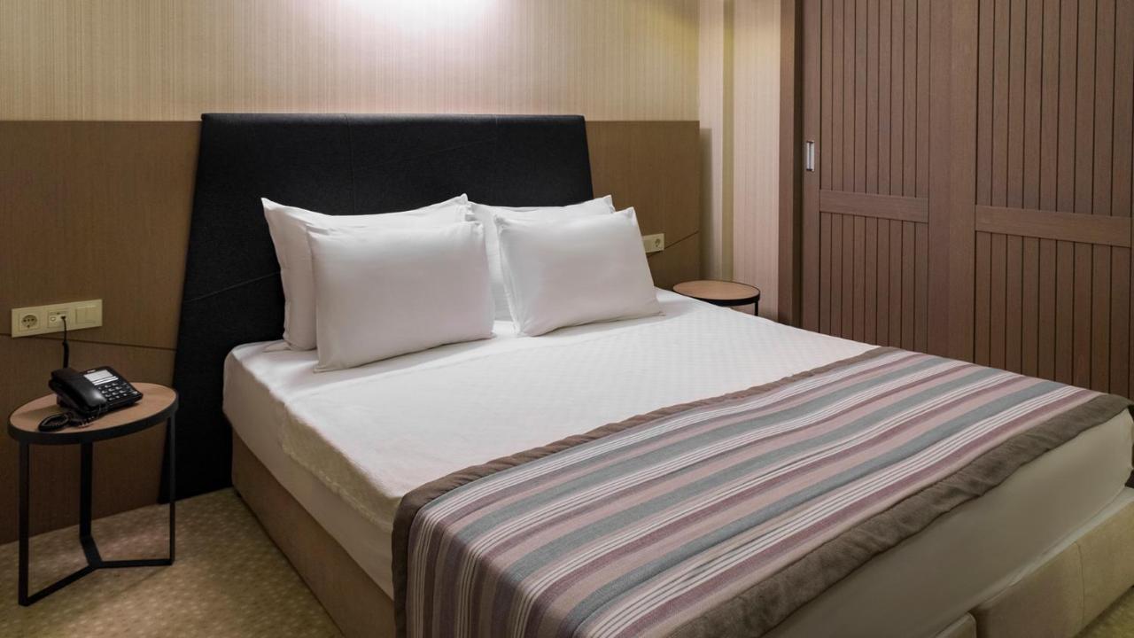 มาตา บูทิก โฮเต็ล Hotel อักวา ภายนอก รูปภาพ